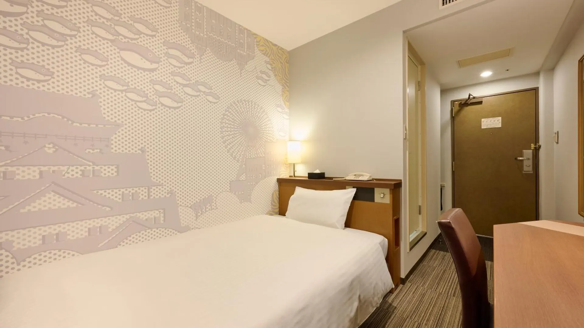 *** Hotel Via Inn Shin Osaka Japón